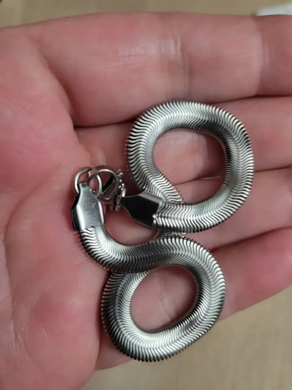 Stainless steel silver 3D snake chain bracelet, 6mm width, 7.8 inch length